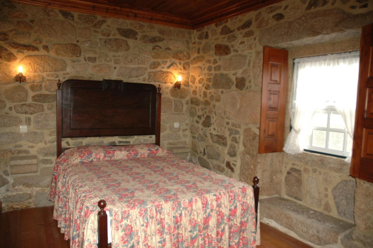 Quinta Da Casa Alta Valenca Quarto foto
